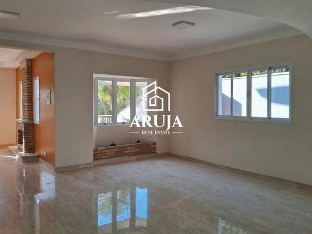 Casa venda em Aruja Hills 3, Arujá