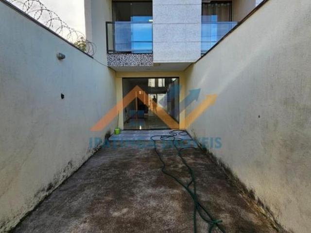 Casa venda em Santana do Paraíso, Região Geográfica Intermediária de Ipatinga