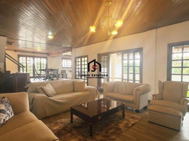 Casa venda em Região Imediata de Taubaté-Pindamonhangaba, Região Metropolitana do Vale do Paraíba e Litoral Norte