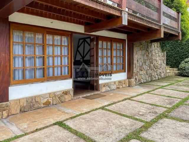 Casa venda em Região Imediata de Taubaté-Pindamonhangaba, Região Metropolitana do Vale do Paraíba e Litoral Norte