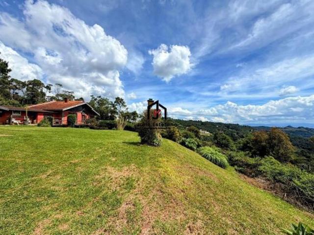Casa venda em Região Imediata de Taubaté-Pindamonhangaba, Região Metropolitana do Vale do Paraíba e Litoral Norte