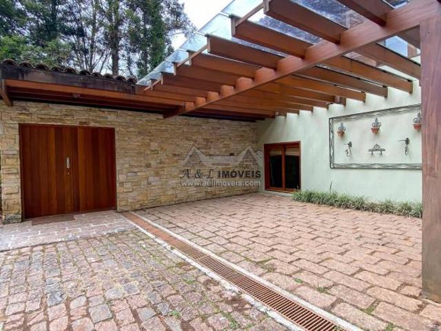 Casa venda em Região Imediata de Taubaté-Pindamonhangaba, Região Metropolitana do Vale do Paraíba e Litoral Norte