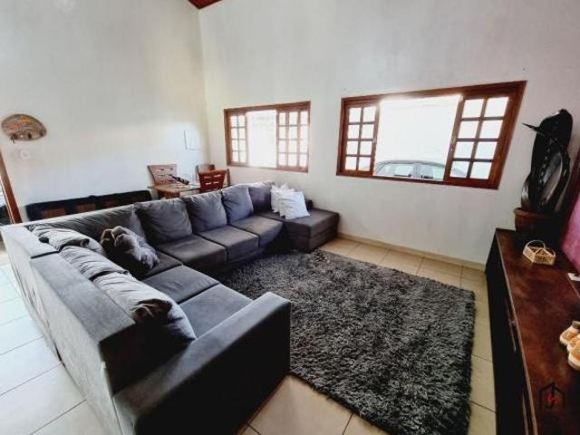Casa venda em Região Imediata de Taubaté-Pindamonhangaba, Região Metropolitana do Vale do Paraíba e Litoral Norte