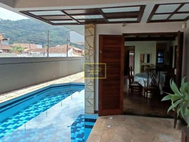 Casa venda em Jardim Califórnia, Caraguatatuba