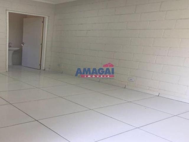 Casa venda em Região Imediata de São José dos Campos, Região Metropolitana do Vale do Paraíba e Litoral Norte