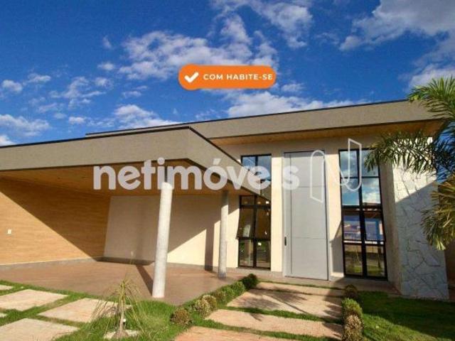 Casa venda em Região Geográfica Imediata do Distrito Federal, Região Integrada de Desenvolvimento do Distrito Federal e Entorno