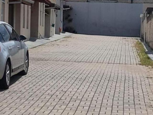 Casa venda em Iperó