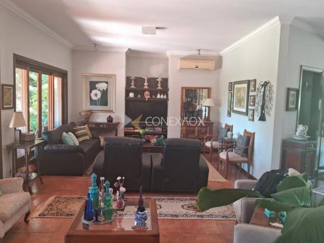 Casa venda em Holambra