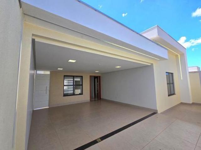 Casa venda em Região Geográfica Imediata de Águas Lindas de Goiás, Região Integrada de Desenvolvimento do Distrito Federal e Entorno