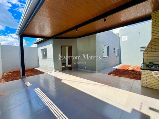 Casa venda em Região Geográfica Imediata de Águas Lindas de Goiás, Região Integrada de Desenvolvimento do Distrito Federal e Entorno