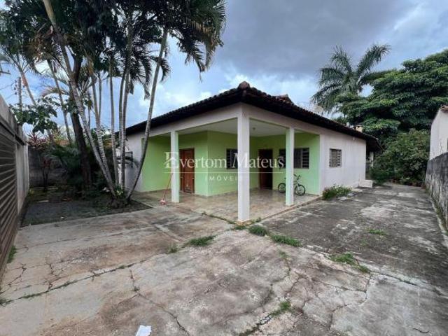 Casa venda em Região Geográfica Imediata de Águas Lindas de Goiás, Região Integrada de Desenvolvimento do Distrito Federal e Entorno