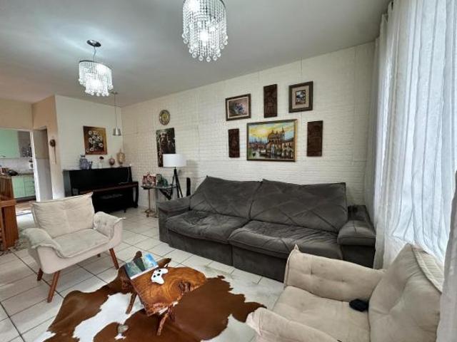 Casa venda em Guararema