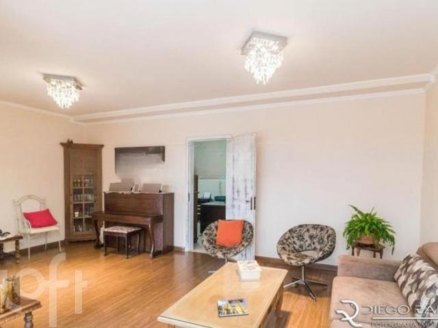 Casa venda em Região Geográfica Imediata de Porto Alegre, Região Metropolitana de Porto Alegre