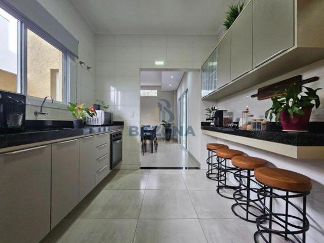 Casa venda em Região Imediata de Araraquara, Araraquara
