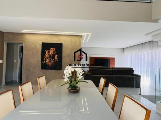 Casa venda em Região Imediata de Taubaté-Pindamonhangaba, Região Metropolitana do Vale do Paraíba e Litoral Norte