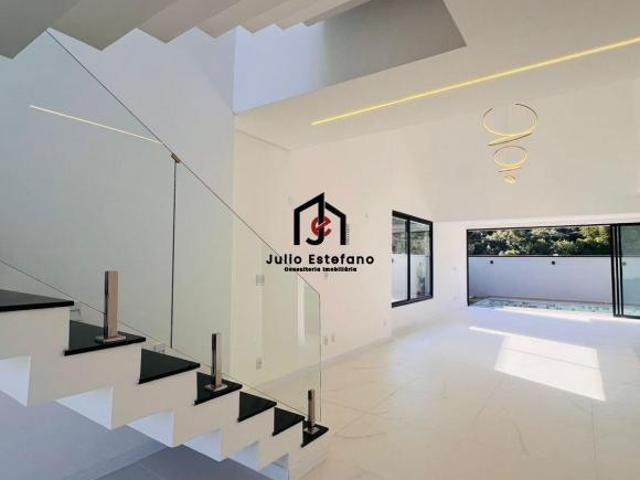 Casa venda em Região Imediata de Taubaté-Pindamonhangaba, Região Metropolitana do Vale do Paraíba e Litoral Norte