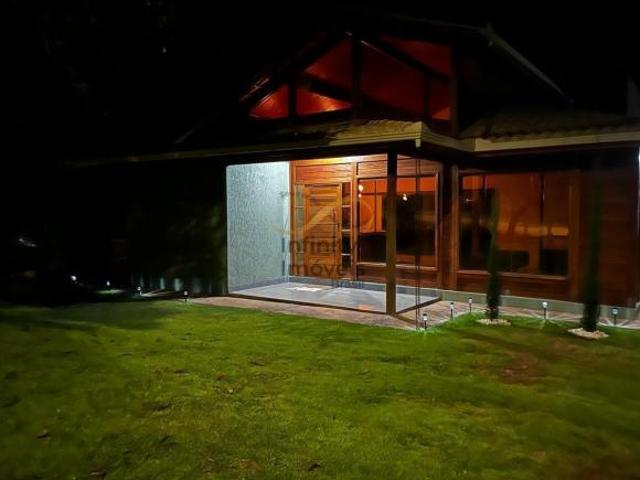 Casa venda em Mário Campos, Centro