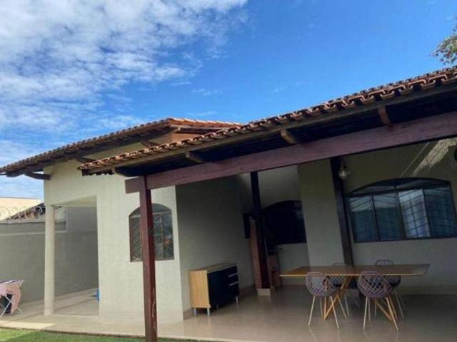 Casa venda em Região Imediata de Marília, Marília