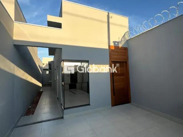 Casa venda em Região Geográfica Imediata de Montes Claros, Montes Claros