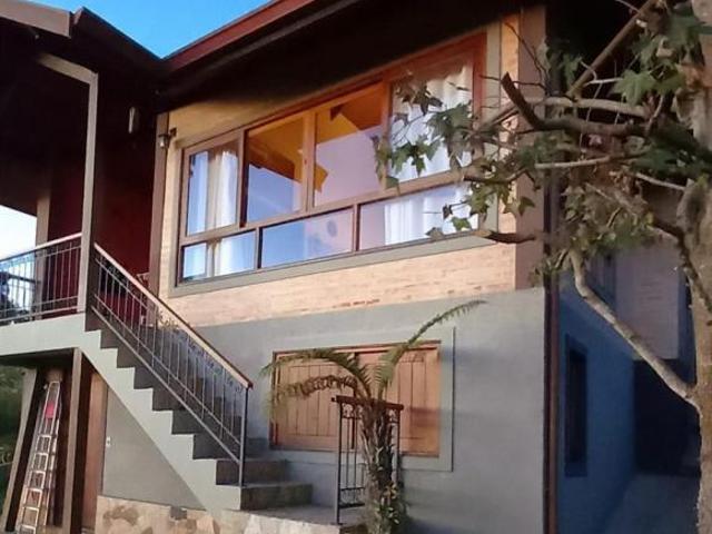 Casa venda em Região Geográfica Imediata de Pouso Alegre, Camanducaia