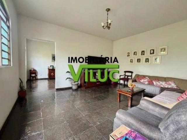 Casa venda em Ouro Preto, Belo Horizonte