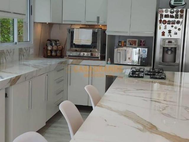 Casa venda em Região Imediata de São José dos Campos, Região Metropolitana do Vale do Paraíba e Litoral Norte