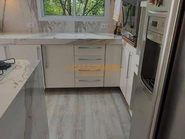 Casa venda em Região Imediata de São José dos Campos, Região Metropolitana do Vale do Paraíba e Litoral Norte