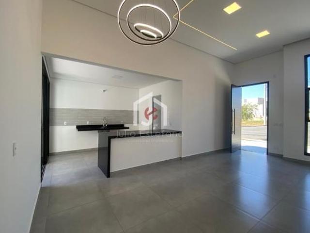 Casa venda em Região Imediata de Taubaté-Pindamonhangaba, Região Metropolitana do Vale do Paraíba e Litoral Norte
