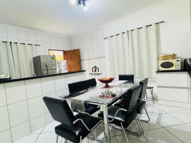 Casa venda em Região Imediata de Taubaté-Pindamonhangaba, Região Metropolitana do Vale do Paraíba e Litoral Norte