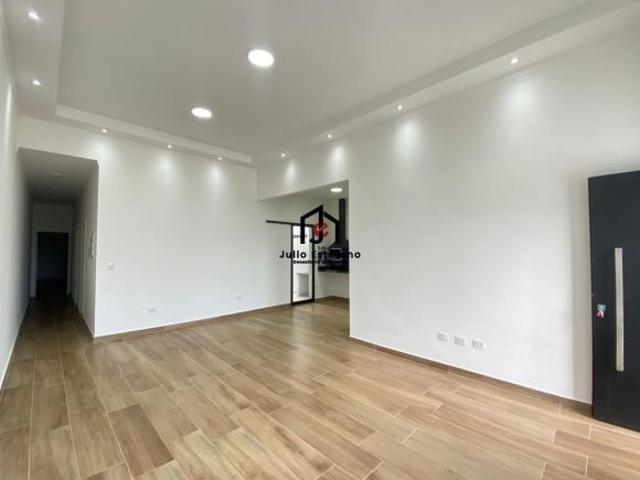 Casa venda em Região Imediata de Taubaté-Pindamonhangaba, Região Metropolitana do Vale do Paraíba e Litoral Norte
