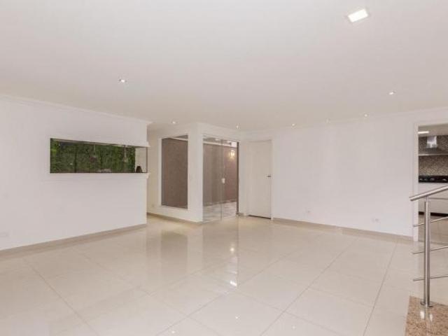 Casa venda em Curitiba, Pinheirinho