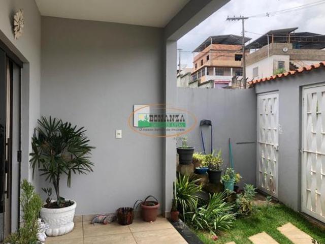 Casa venda em Pio XII, São João del-Rei