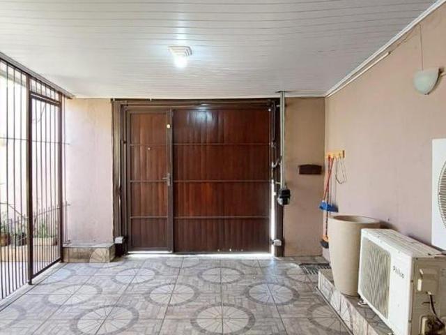 Casa venda em Região Geográfica Imediata de Porto Alegre, Região Metropolitana de Porto Alegre