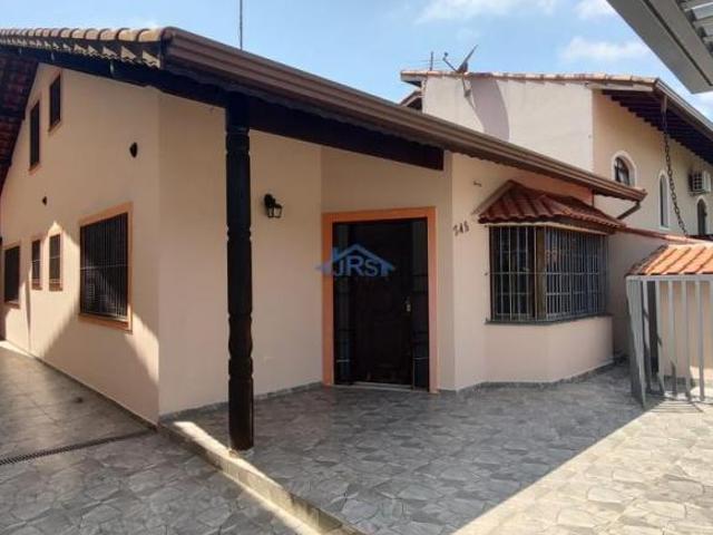 Casa venda em Jardim Itacolomy, Ribeirão Pires