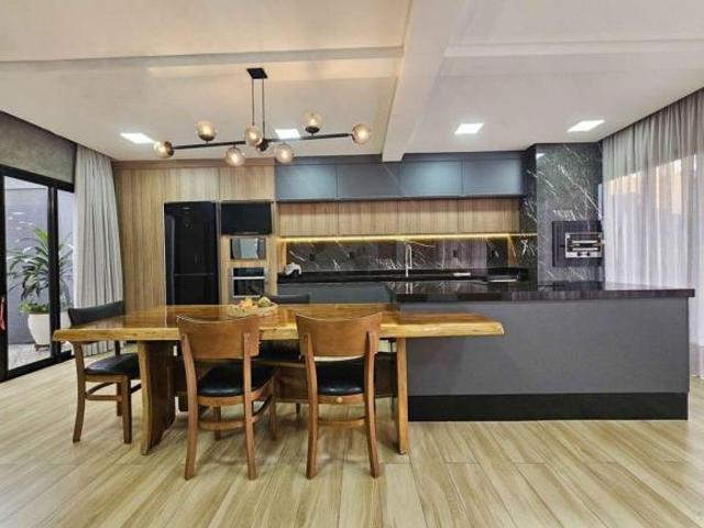 Casa venda em Região Imediata de São José dos Campos, Região Metropolitana do Vale do Paraíba e Litoral Norte