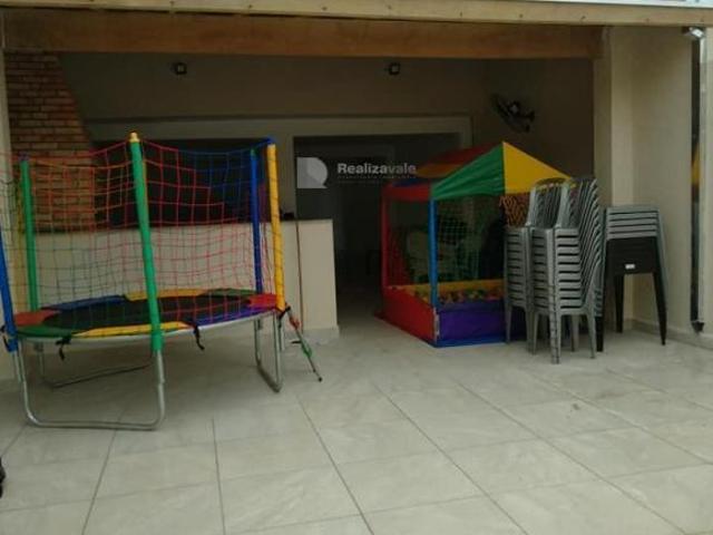 Casa venda em Região Imediata de São José dos Campos, Região Metropolitana do Vale do Paraíba e Litoral Norte