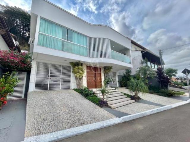 Casa venda em Região Geográfica Imediata de Juiz de Fora, Juiz de Fora