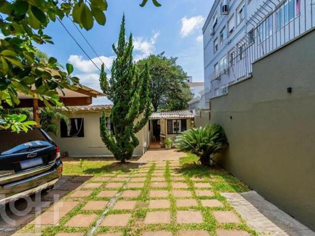 Casa venda em Região Geográfica Imediata de Porto Alegre, Região Metropolitana de Porto Alegre