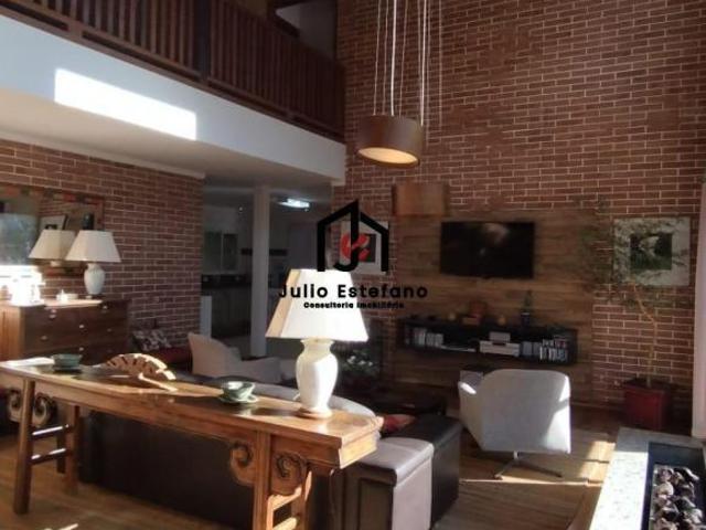 Casa venda em Região Imediata de Taubaté-Pindamonhangaba, Região Metropolitana do Vale do Paraíba e Litoral Norte
