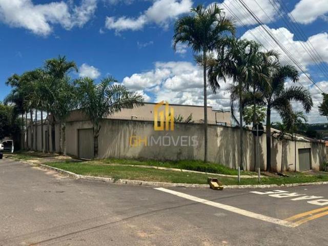Casa venda em São Miguel do Araguaia, Região Geográfica Intermediária de Porangatu-Uruaçu