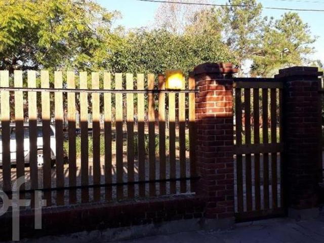 Casa venda em Região Geográfica Imediata de Porto Alegre, Região Metropolitana de Porto Alegre
