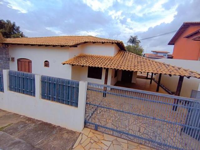 Casa venda em Região Geográfica Imediata do Distrito Federal, Região Integrada de Desenvolvimento do Distrito Federal e Entorno