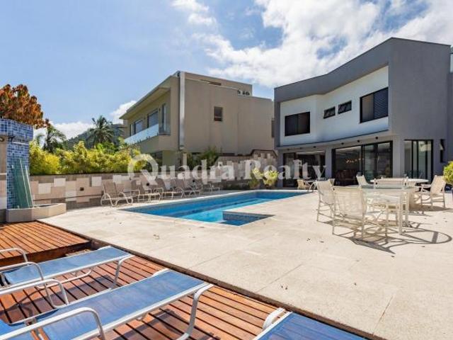 Casa venda em Caraguatatuba