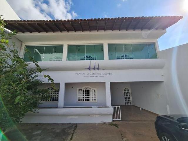 Casa venda em Região Geográfica Imediata do Distrito Federal, Região Integrada de Desenvolvimento do Distrito Federal e Entorno