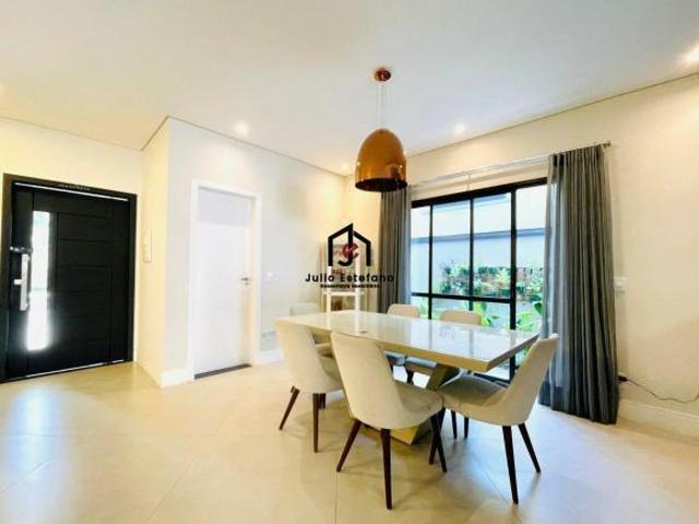 Casa venda em Região Imediata de Taubaté-Pindamonhangaba, Região Metropolitana do Vale do Paraíba e Litoral Norte