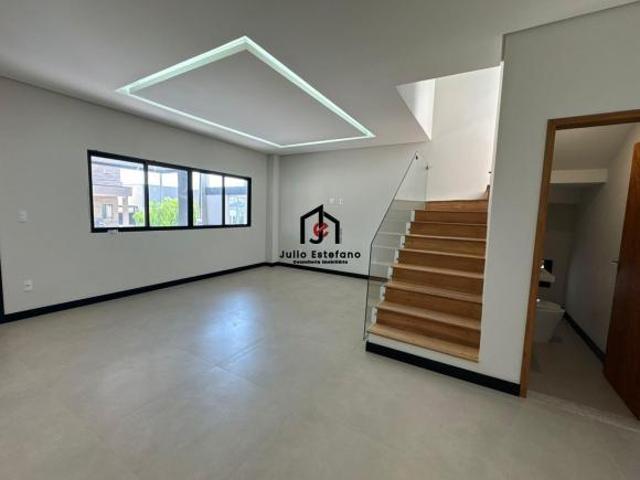 Casa venda em Região Imediata de Taubaté-Pindamonhangaba, Região Metropolitana do Vale do Paraíba e Litoral Norte