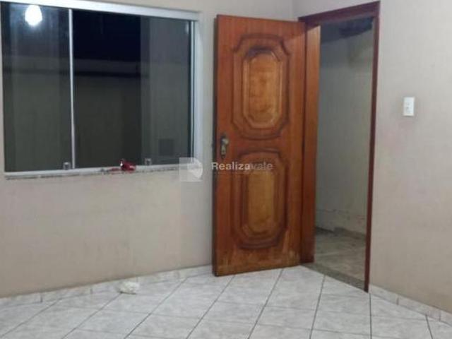 Casa venda em Região Imediata de Taubaté-Pindamonhangaba, Região Metropolitana do Vale do Paraíba e Litoral Norte