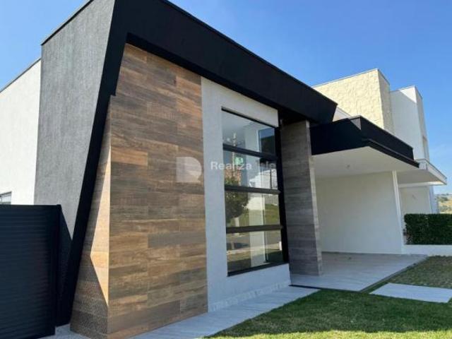 Casa venda em Região Imediata de Taubaté-Pindamonhangaba, Região Metropolitana do Vale do Paraíba e Litoral Norte