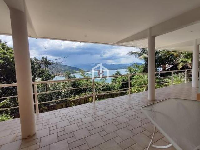 Casa venda em Ubatuba