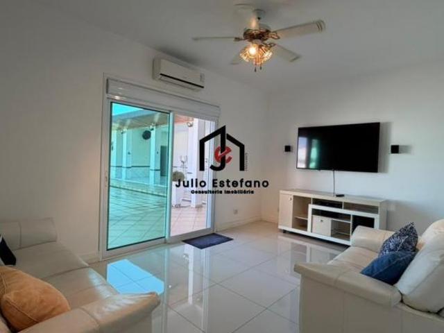 Casa venda em Região Imediata de Taubaté-Pindamonhangaba, Região Metropolitana do Vale do Paraíba e Litoral Norte